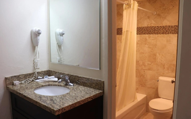 Curtis Inn & Suites