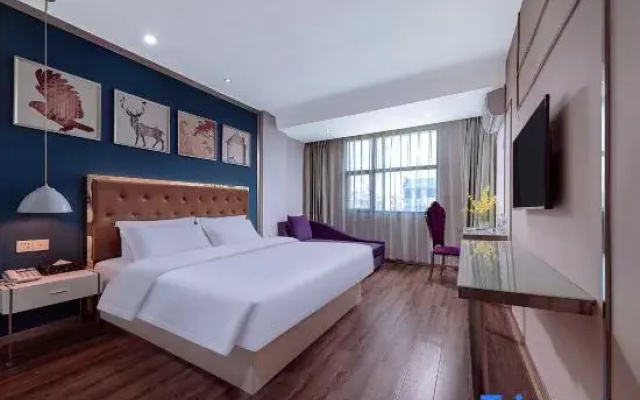 Guilin Meet Fashion Theme Hotel (Lingui Bus Station Branch)