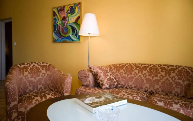 Sipa Apartments