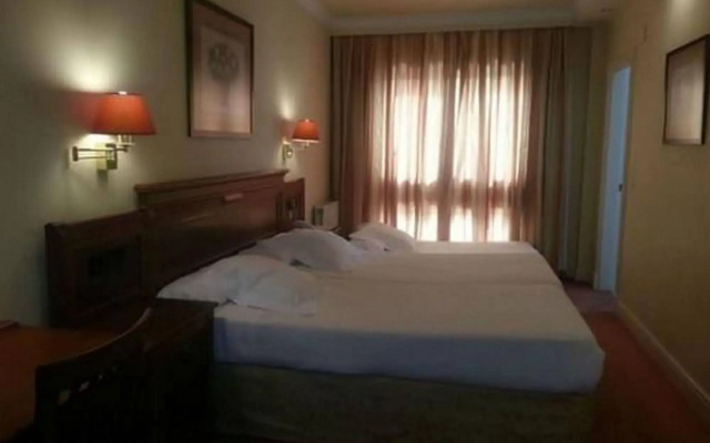 Hospedium Hotel Sky Blu Loiu