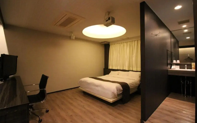 N hotel #NL1