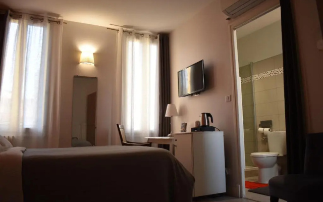 Hotel Henri IV