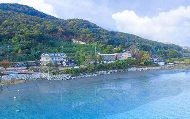 Seongmodo Inside Memory Pension