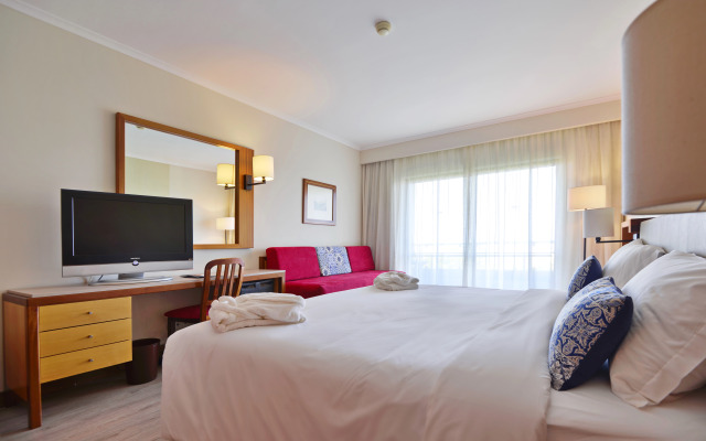 Holiday Inn Algarve Albufeira by IHG