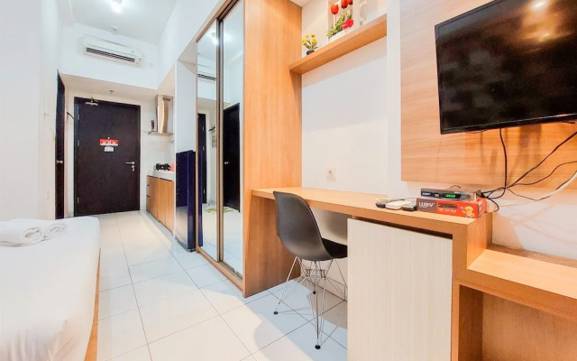 Warm And Homey Studio Room Casa De Parco Apartment