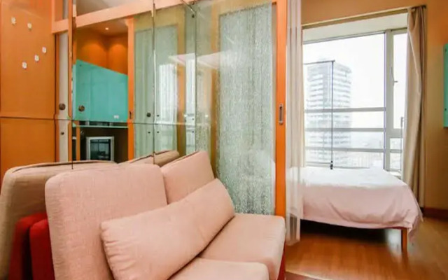 New Space Time Yijia Hotel