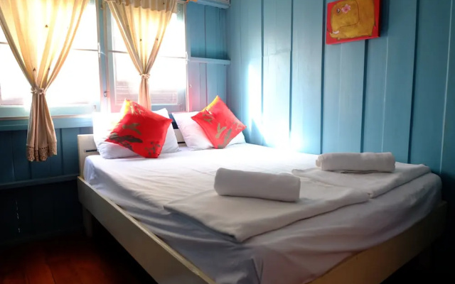 Auntie's Coffee Guesthouse