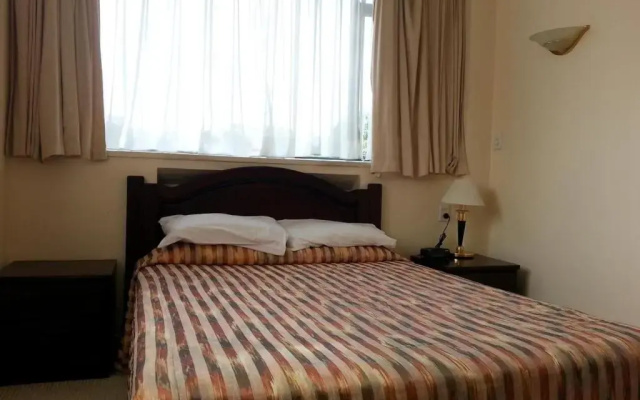Riddiford Hotel
