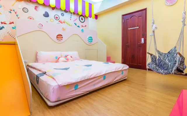 Funny Eggs Guest House