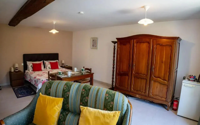 Les Gîtes Du Vigneron Et Chambre Dhote