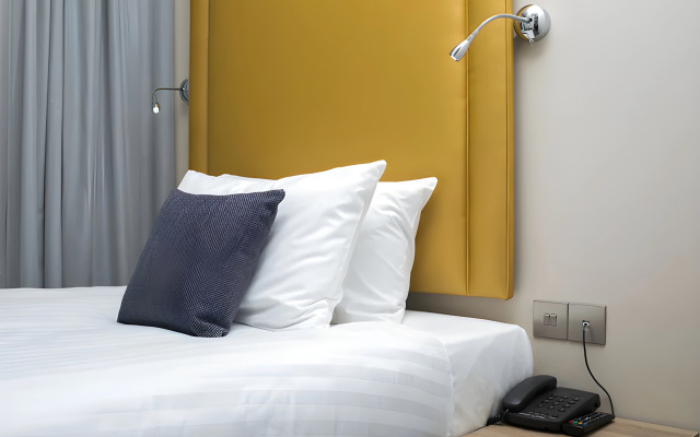 The Porchester Hotel