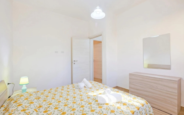Le Bianche Apt 4 - Terrace near the Sea