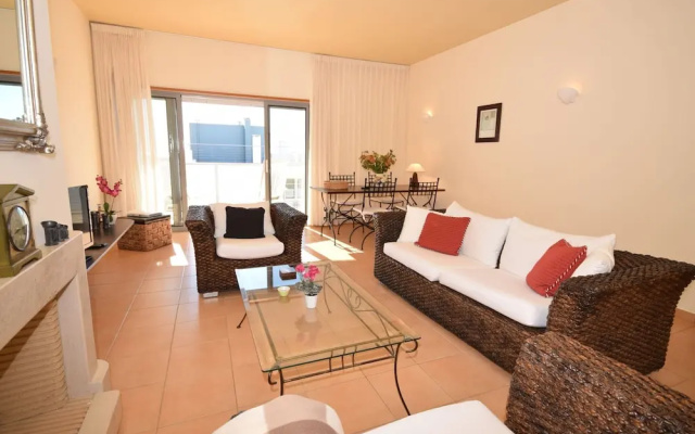 Apartment in Lagos With Terrace