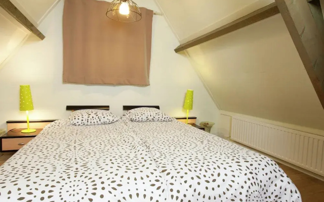 Spacious Holiday Home in Bruges with Hot Tub