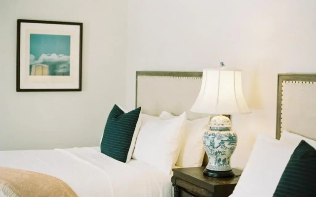 Briar Barn Inn