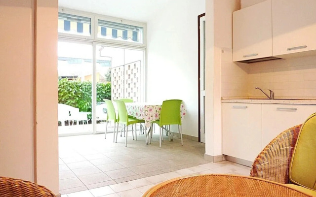 Sunny Villa With Private Garden Near the Beach