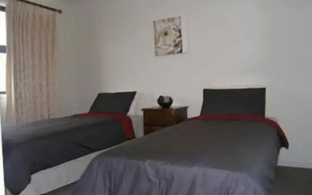 Insaa Serviced Apartments Dandenong