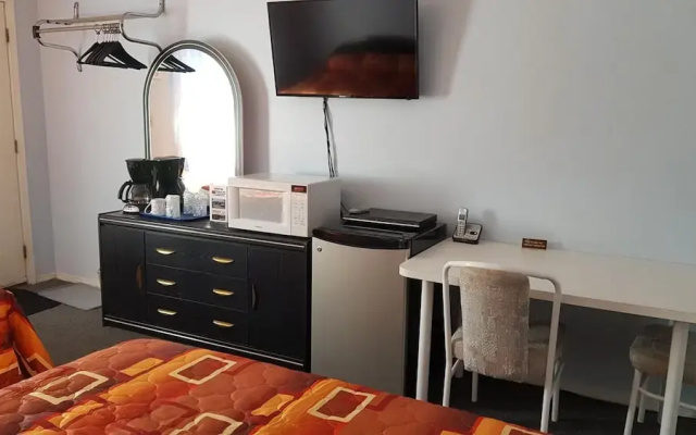 Countryside Inn
