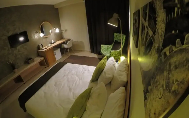 E2 Lodge Hotel Operated by Lemon Spaces