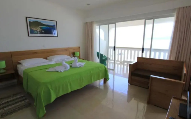 Marie-France Beach Front Apartments