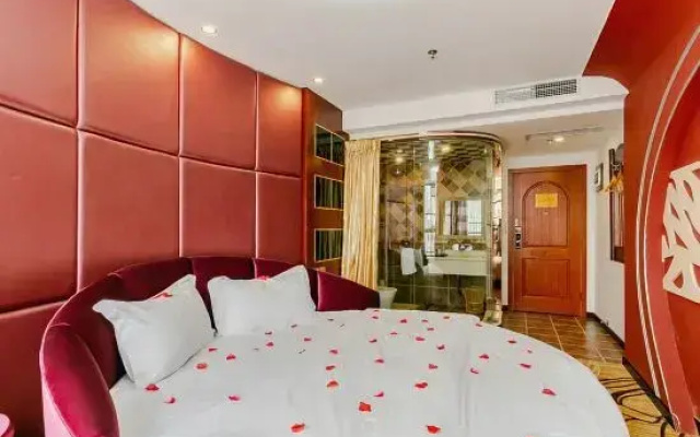 Fulong Hotel