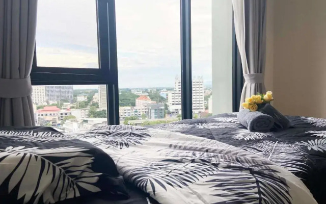 The Astra 2bedroom,close night bazaar and old city