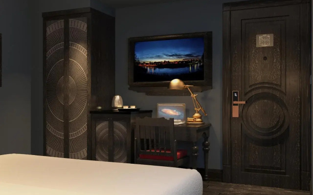 Au Co Art Classic Hotel and Spa