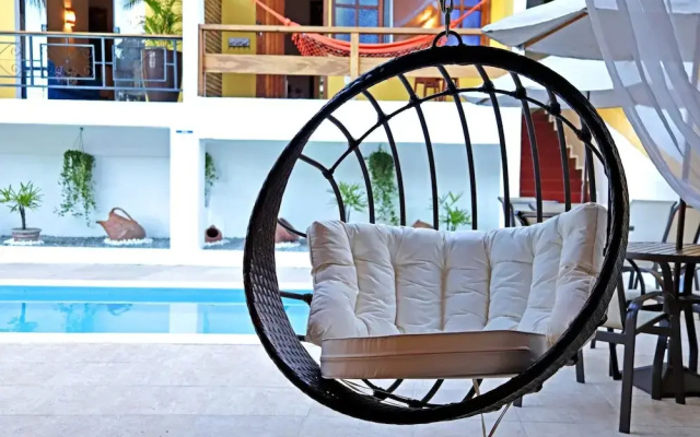 Pousada Arraial Colonial, Localizada no Centrinho e de Facil Acesso a Praia e a Rua Mucuge