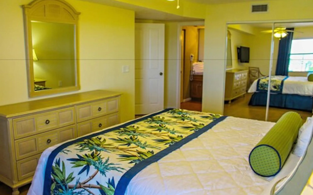 Discovery Beach Resort