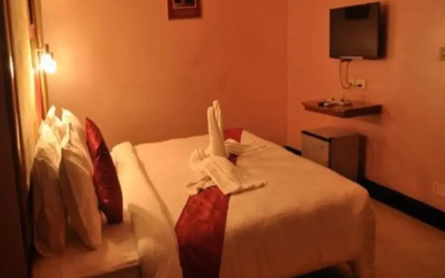 Hotel G.K Residency