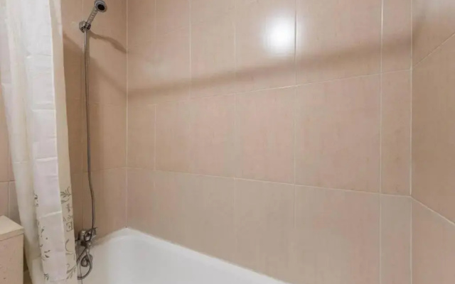 Gaia House - Apartamento Inteiro junto ao Metro