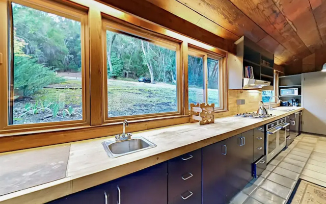 Wooded - 1 Br Home
