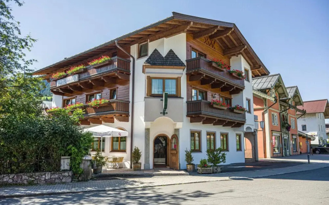 Awesome Apartment in Kirchberg With Wifi