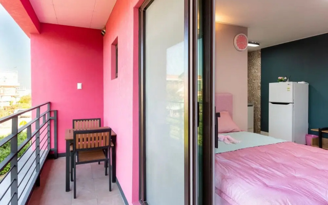 Yangyang Pink Beach Pension