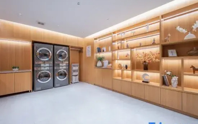 Homeinn.neo ( Kaiyuan Mall ,nearBaoji Railway Station)