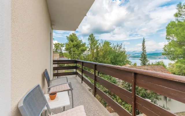 Nice Home in Donji Karin With Wifi and 3 Bedrooms