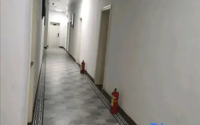 YiLong hotel