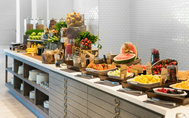 Hilton Orlando Buena Vista Palace - Disney Springs® Area