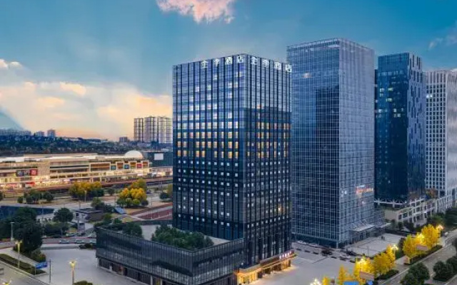 JI Hotel (Chongqing Fuling Baihui Plaza)