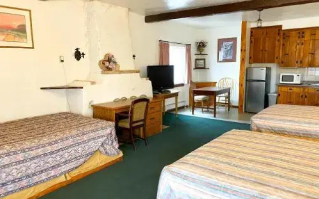 Guest Ranch Motel