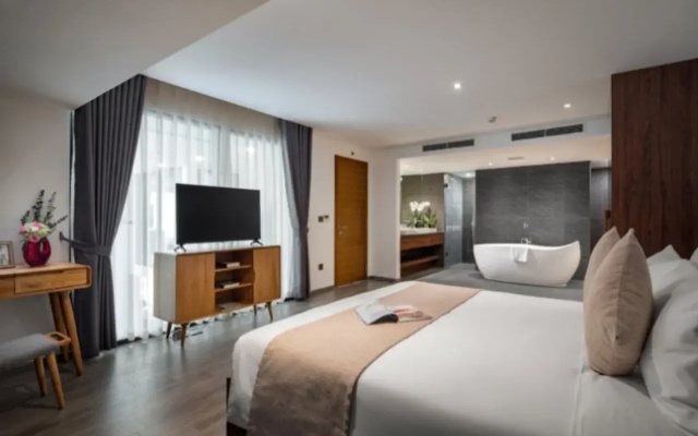 Pentstudio West Lake Hanoi