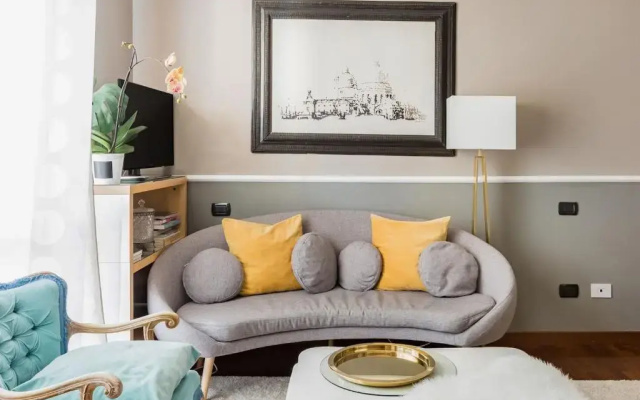 Golden Suite apartment & day use