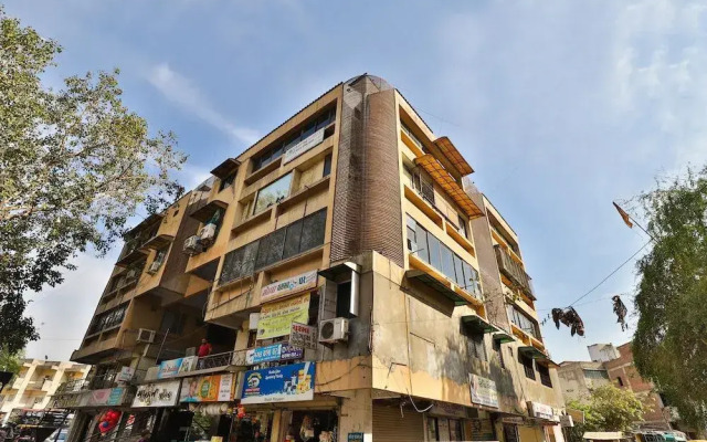 OYO 29318 hotel krishna palace