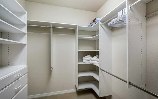 Eagles Rest - Four Bedroom Cabin