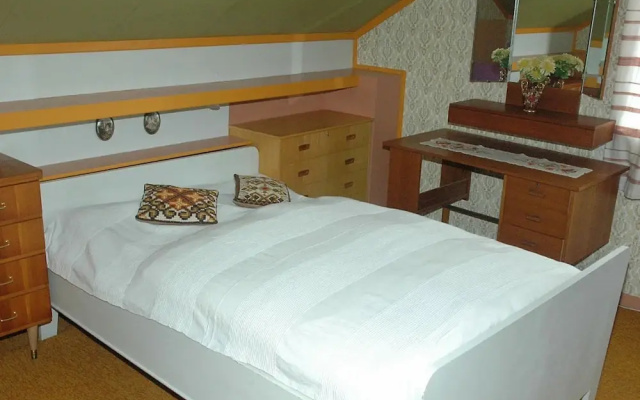9 Person Holiday Home in Nordfjordeid