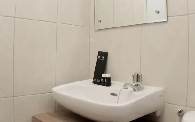 Modern 2Br At Springlake Summarecon Bekasi Apartment