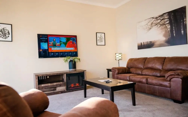 2 Bedroom Lake View Villa - Unit 103