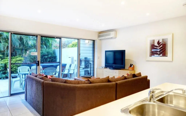 K-Bay 5 Apartment