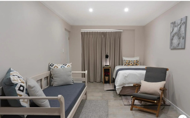 Rueby’s Apartment 101