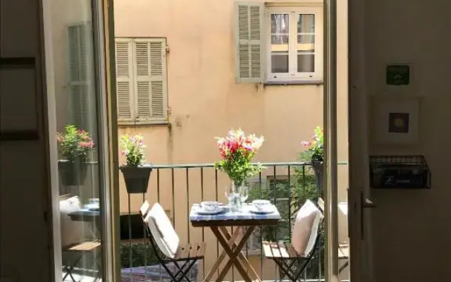 Studio Chateau